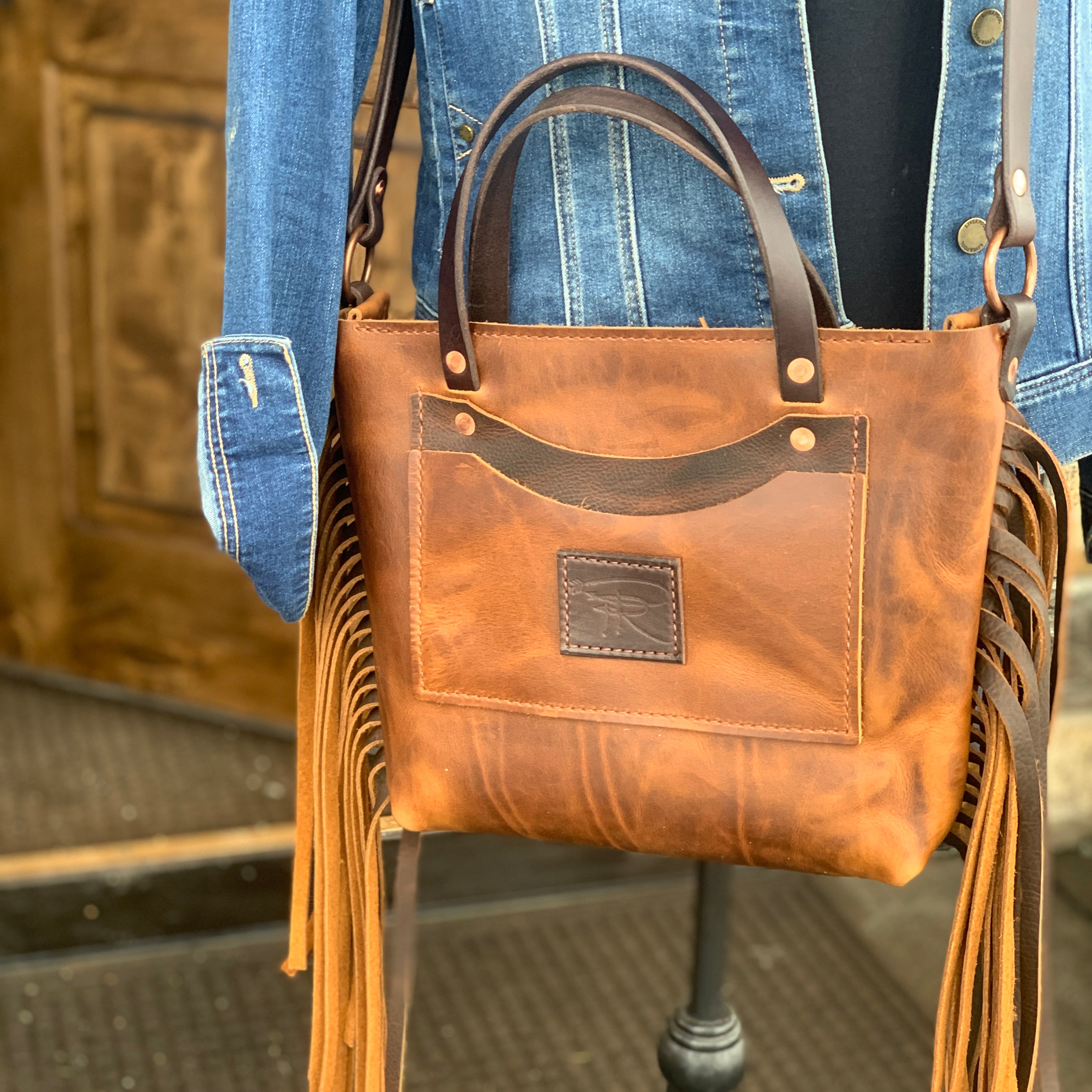 brown purse tote handbags gift shop boutique women ladies accessories western style cowgirl fashion rodeo leather goods maker north idaho retail shopping