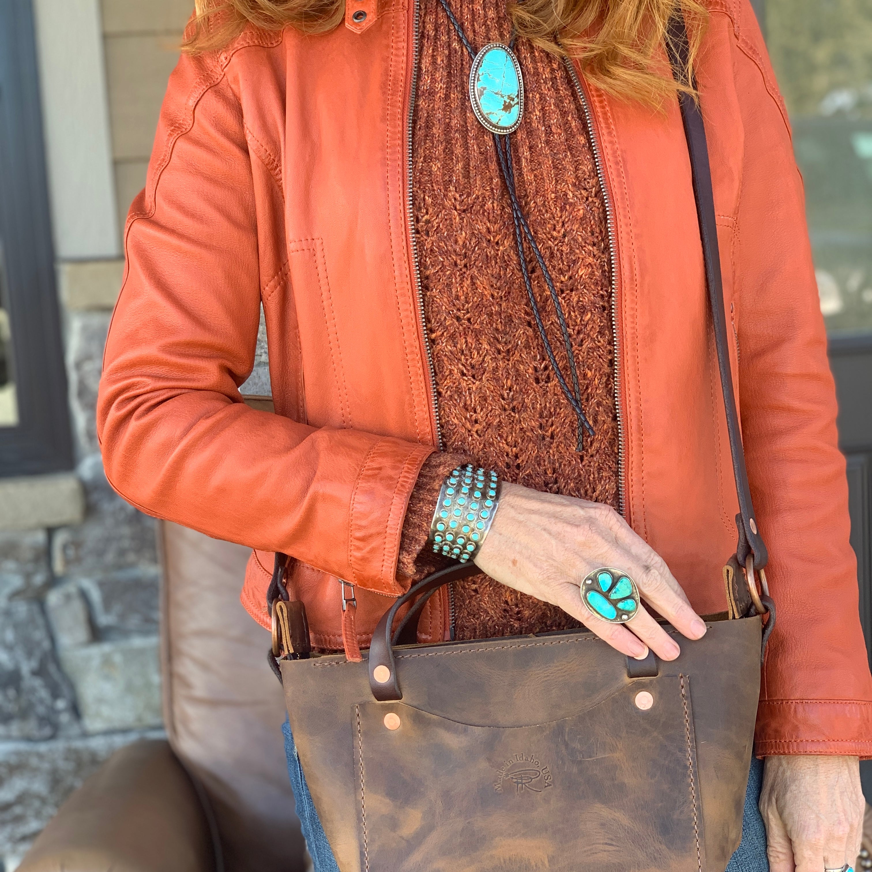leather brown purse shop shopping gifts boutique store retail crossbody purse