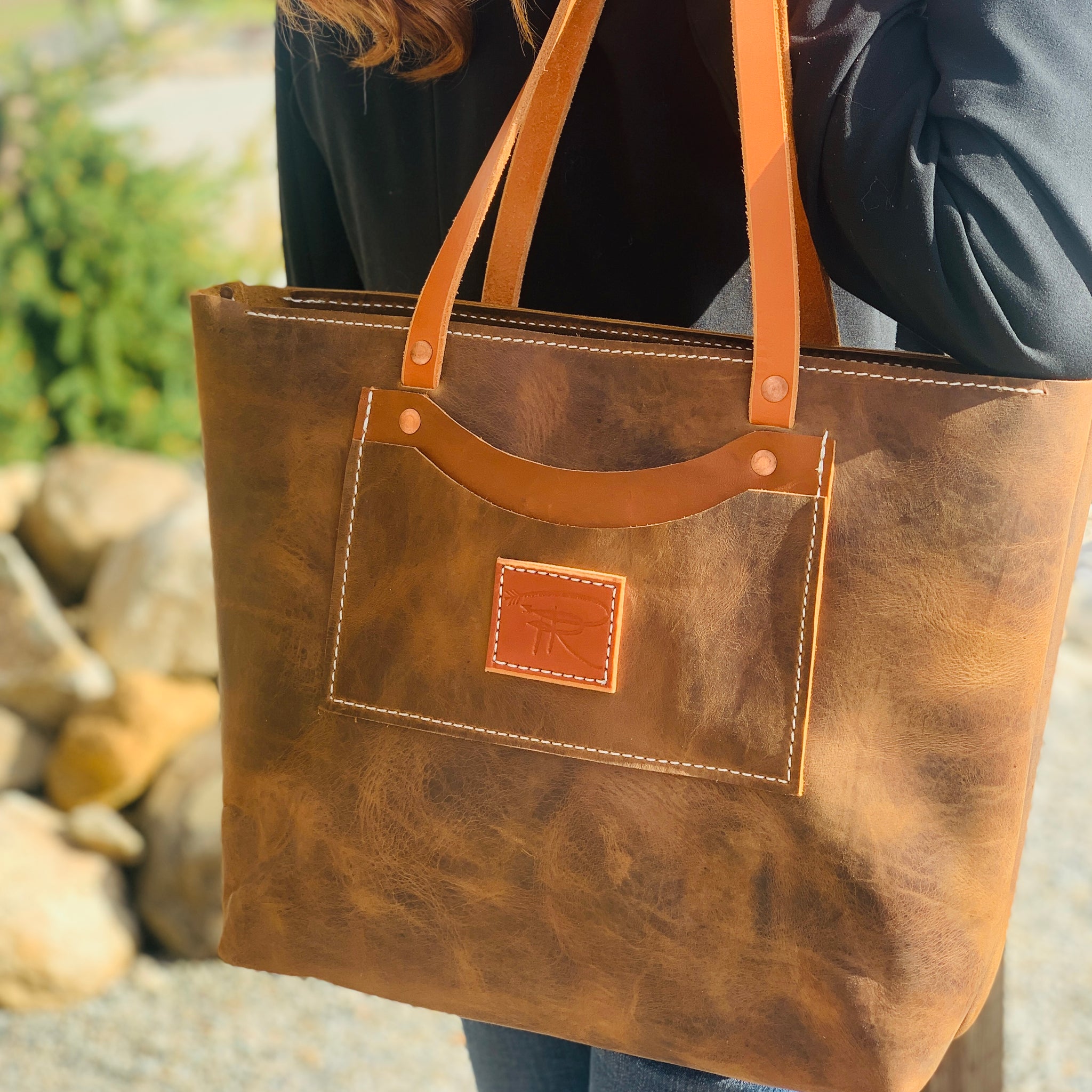 THE LONESTAR Brown Leather Tote Bag with Zipper