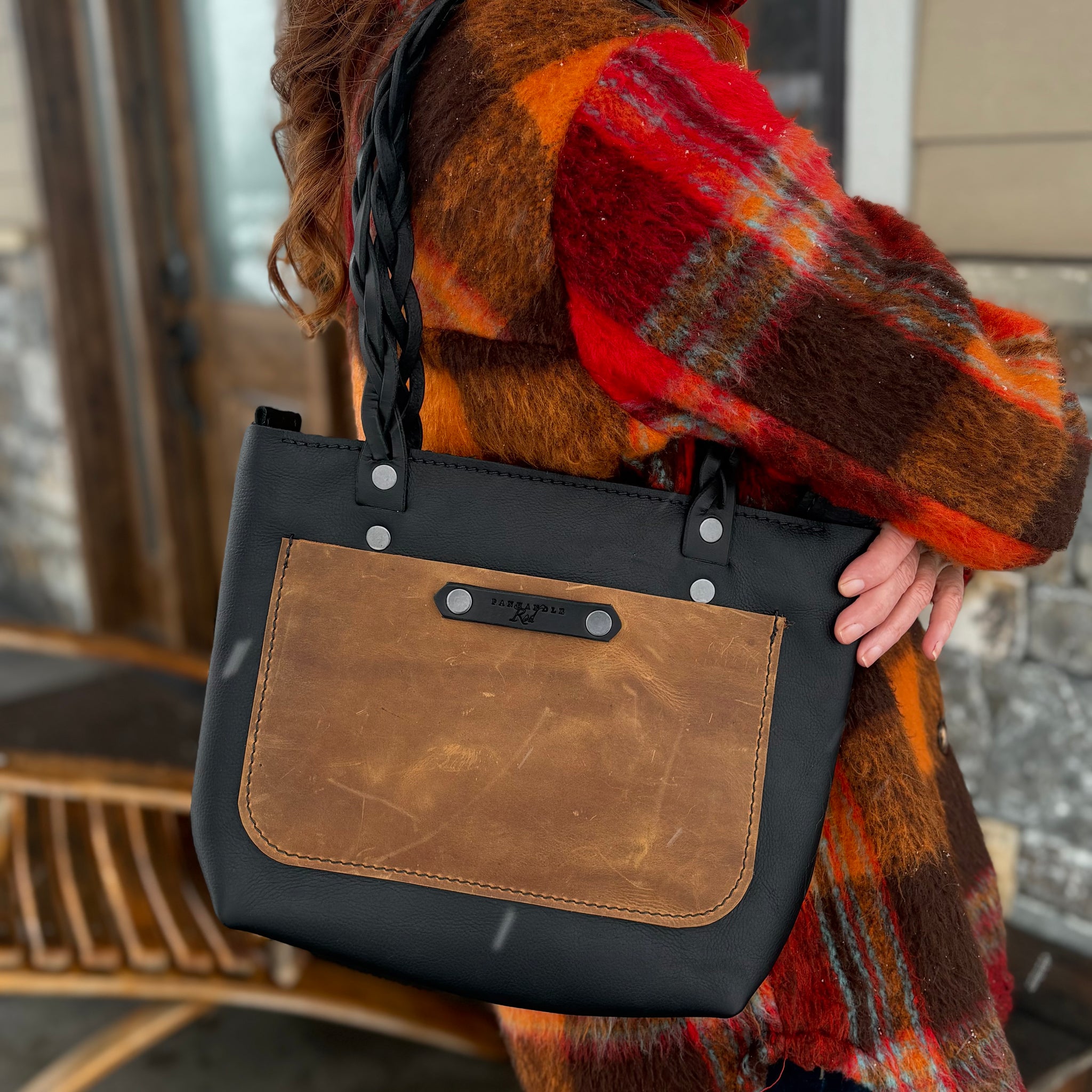 black purse for women