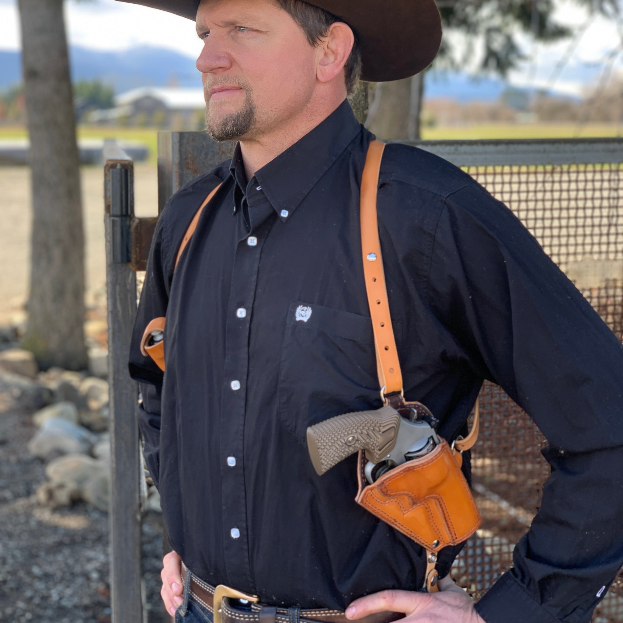 leather holsters chest holster shoulder holster handcrafted idaho outdoor gear coeur d'alene north idaho