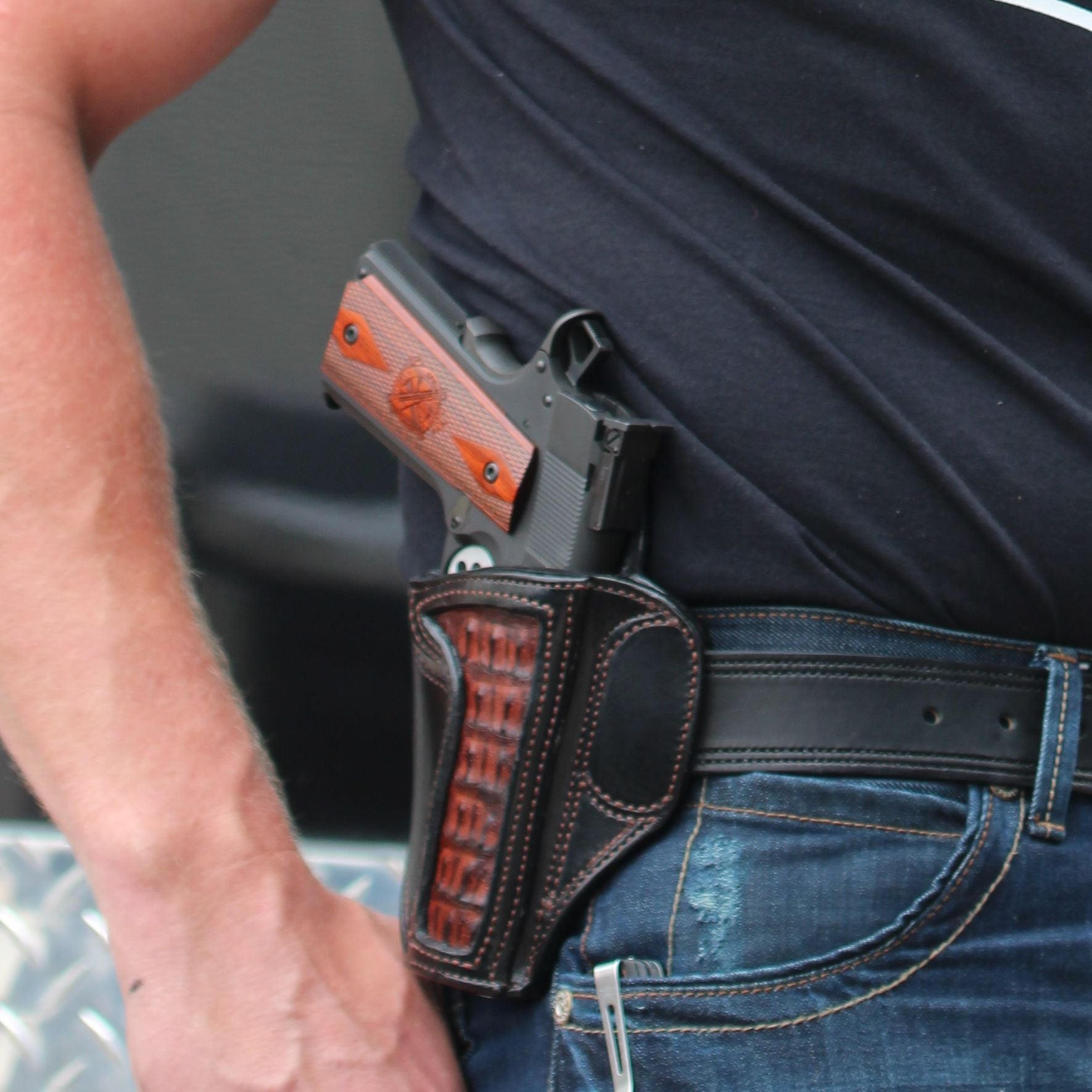 Leather Holsters. Panhandle Red Leather Company, Post Falls, Idaho. North Idaho's Best Leather Holsters, Leather Belts, Leather Wallets, Leather Purses, Silver Jewelry, Turquoise Jewelry and More. Visit and Shop Gifts, Post Falls, Idaho. 