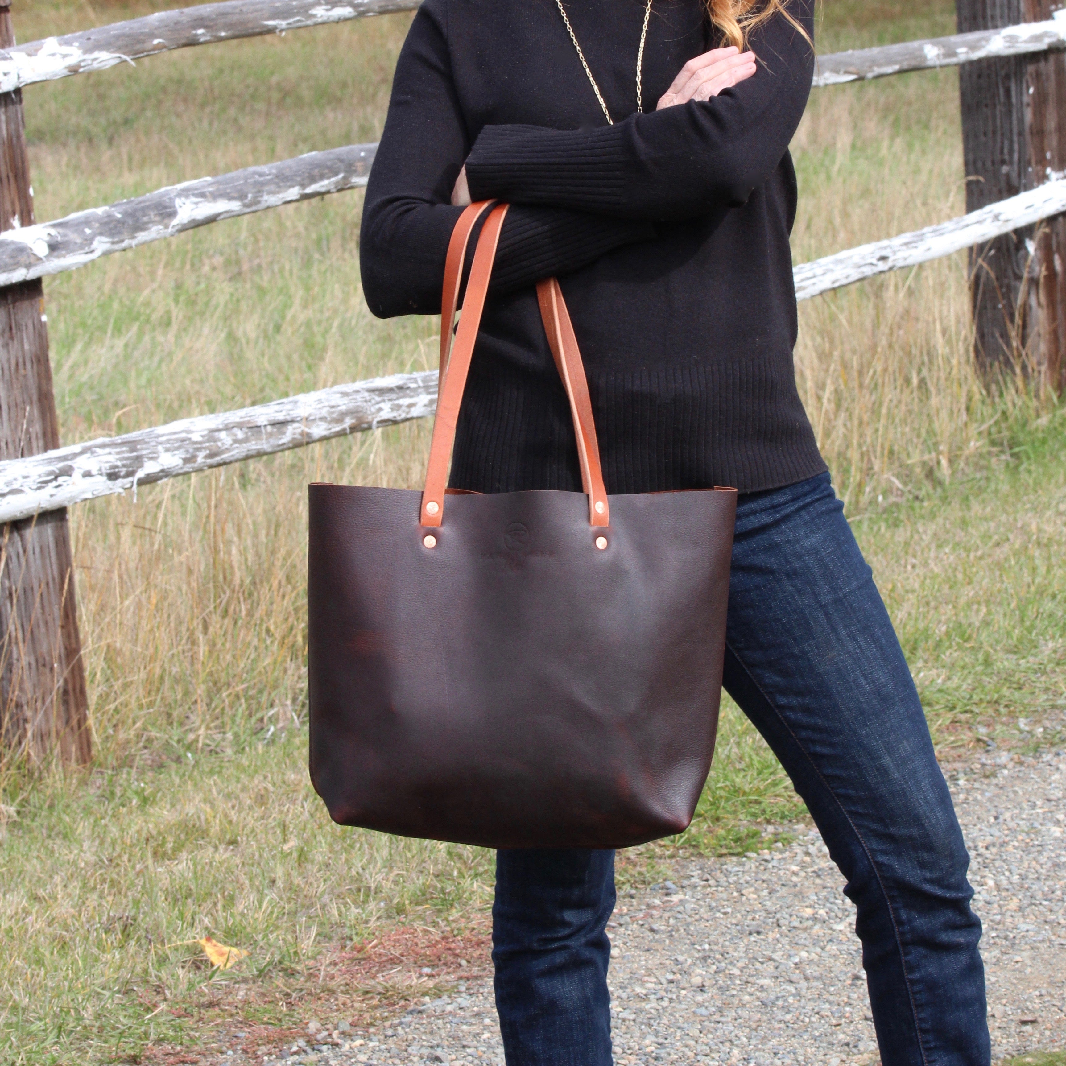 Brown Leather Bag, Brown Leather Tote Bag, Brown Leather Purse, Equestrian Purse, Equestrian Accessories, Purses, handbags, duffles, bags, crossbody purse, gift shop,Panhandle Red Company, Leather Goods, Handbags, Totes, Purses, artisan,  Full-grain leather items, custom gifts, handcrafted gift, idaho shops, leather shop