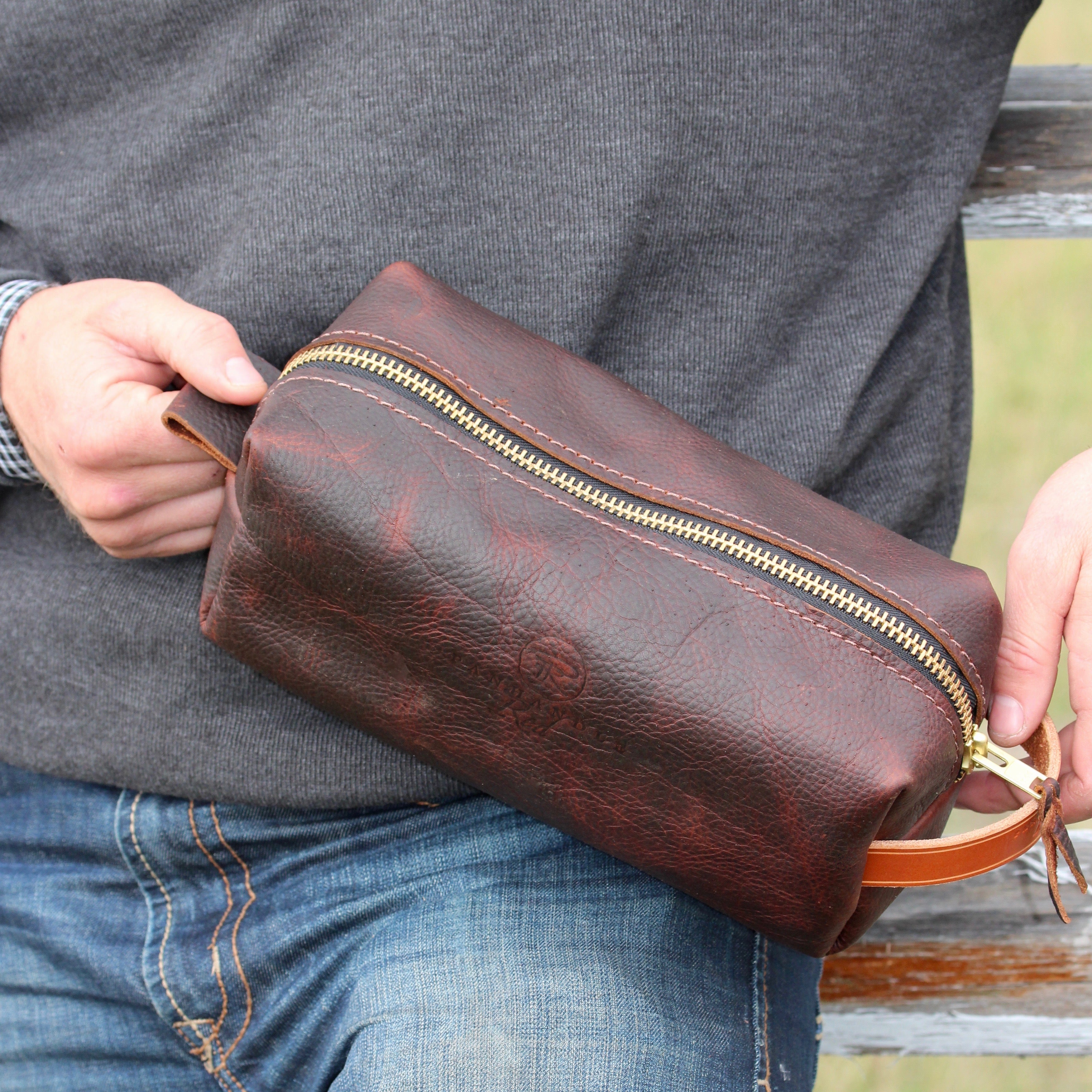 leather shaving kit, leather dopp kit, men's leather shaving kit, men's gifts, birthday gifts, groomsman gifts, panhandle red